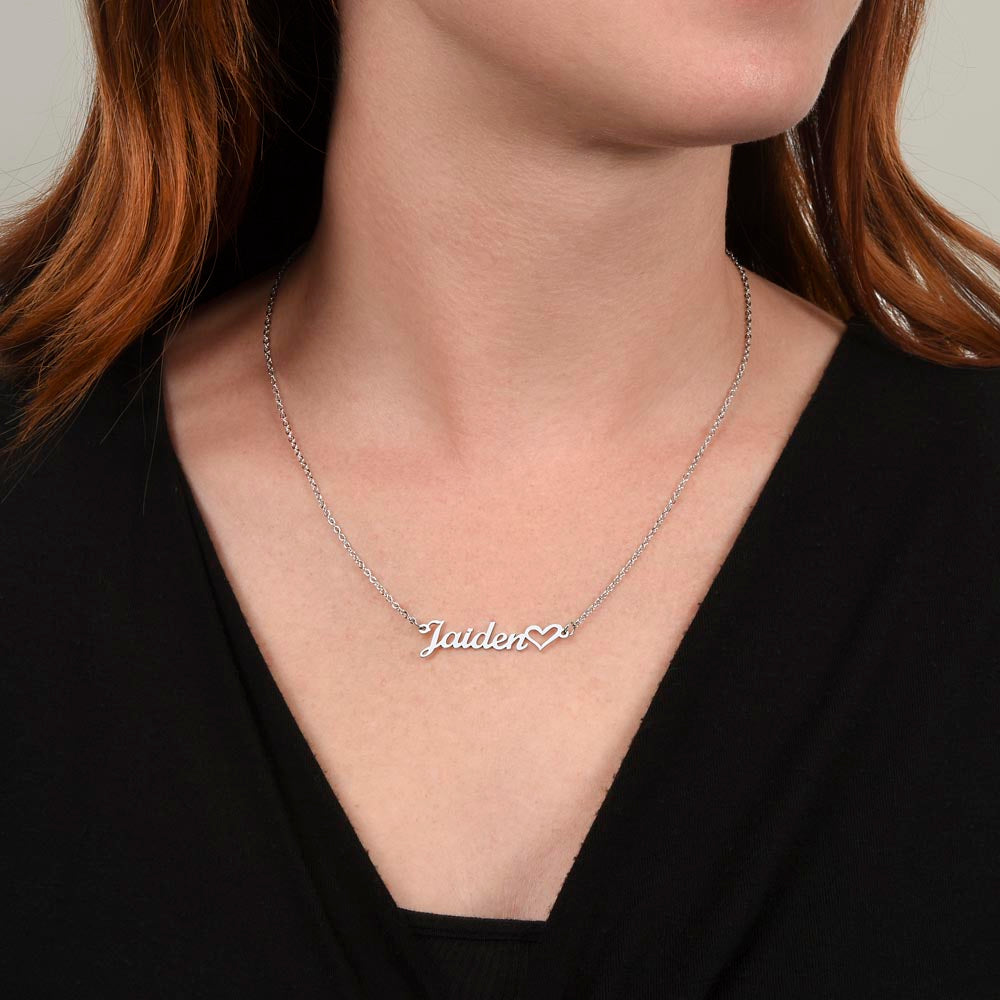 To My Beautiful Mom - Personalized Heart Name Necklace